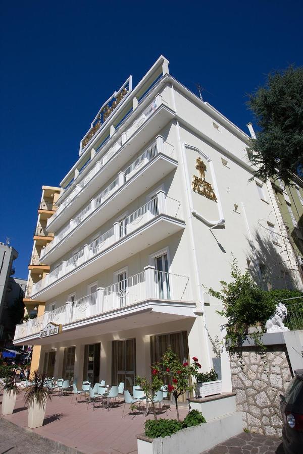 Hotel Plaza กาบิชเชมาเร ภายนอก รูปภาพ